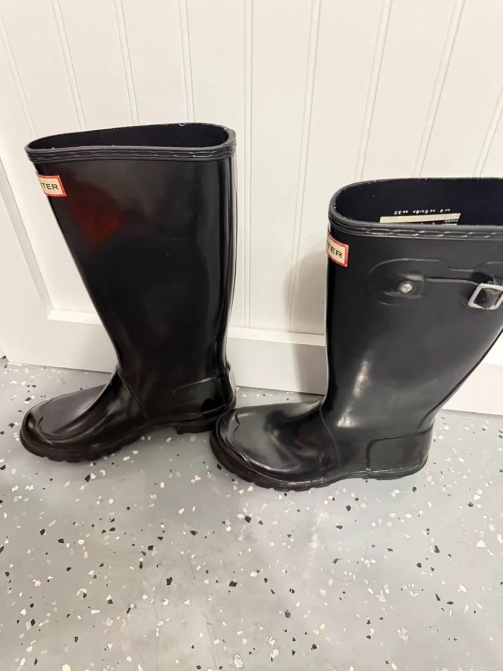 Hunter Women's Tall Black Gloss Rain Boots
